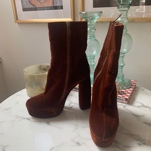 a bit too small! I have wider feet.